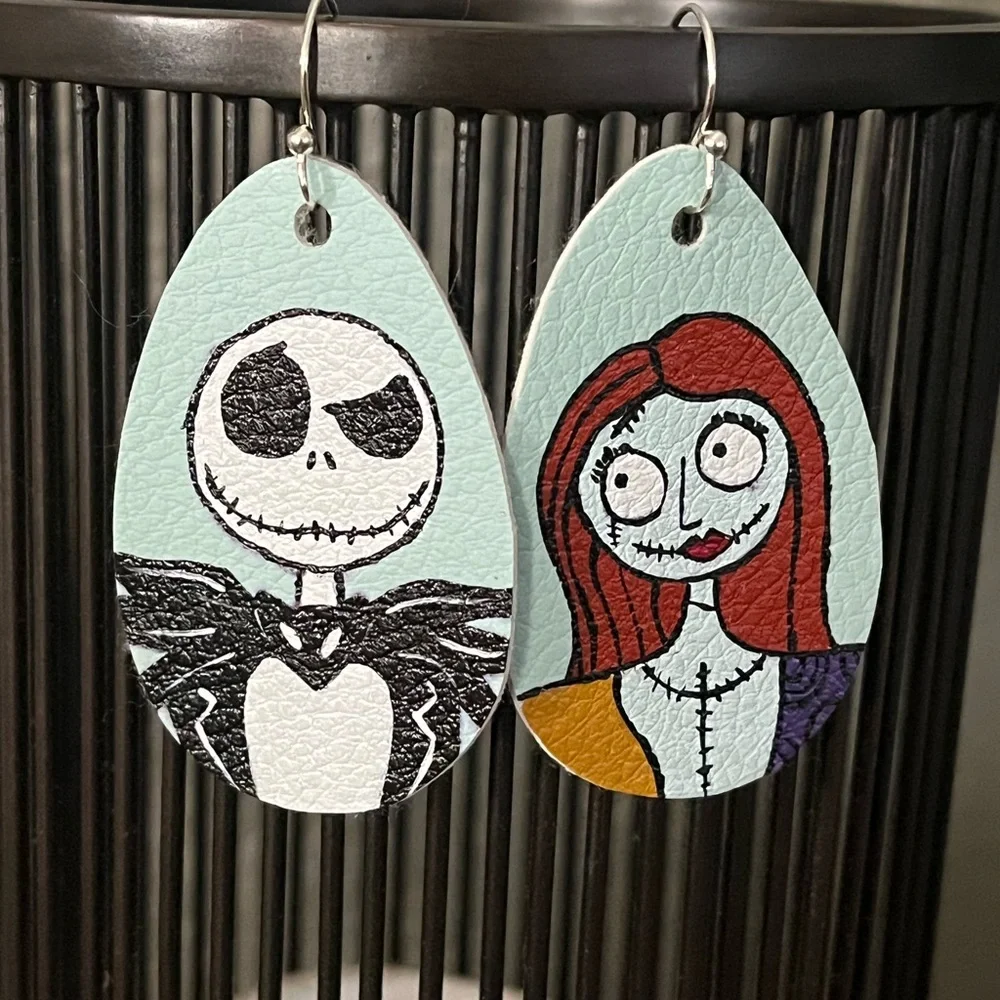 HAND PAINTED Unique Cartoon earrings!! - Picture 3 of 5